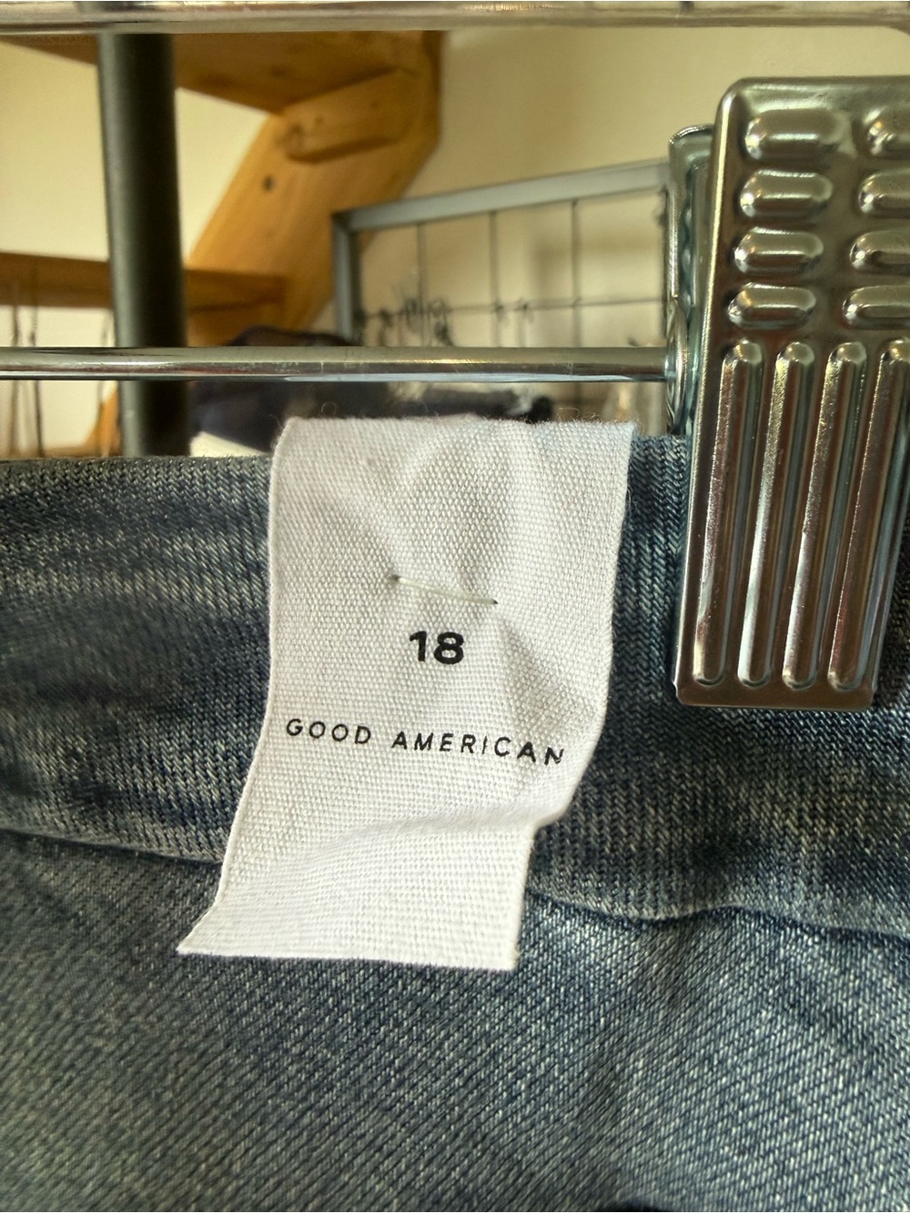Good American Light Wash High-Rise Wide Leg Jeans - Picture 4 of 5